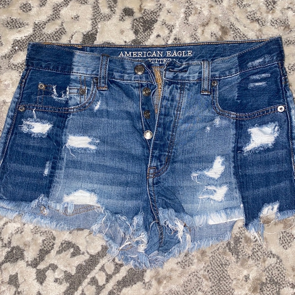 AMERICAN EAGLE SHORTS